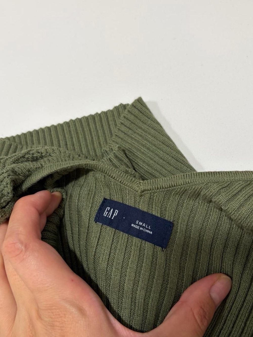 GAP Olive Green Ribbed V‑Neck Tank with Ruffle Trim - Picture 6 of 8